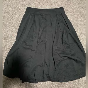 Tea & Cup Woman Black A-line Lose Fit Skirt